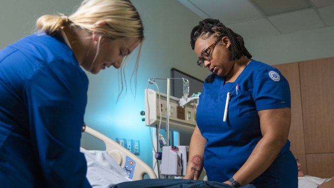 2 nursing students 